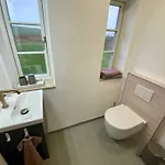 With 2 Bedrooms Westerhever