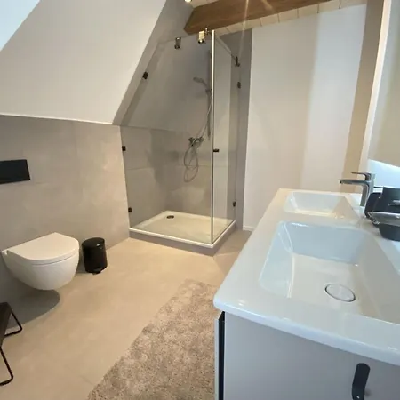 Appartement With 2 Bedrooms *